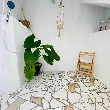 Апартаменты Habitation Nala Proche Bourg Тер-де-О Экстерьер фото