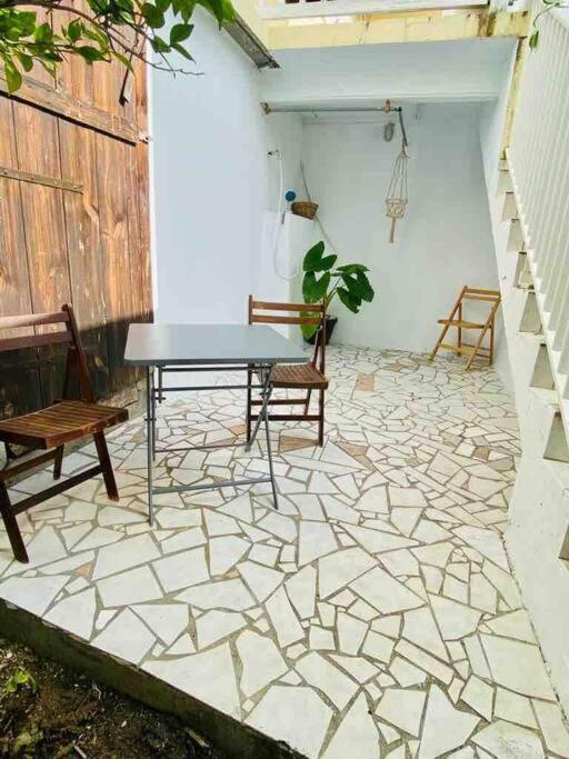 Апартаменты Habitation Nala Proche Bourg Тер-де-О Экстерьер фото
