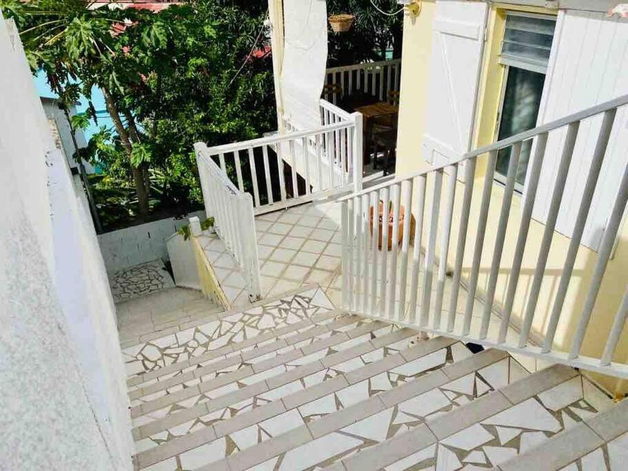 Апартаменты Habitation Nala Proche Bourg Тер-де-О Экстерьер фото